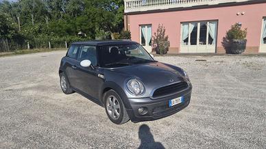Mini 1.6 16V Abbey Road D