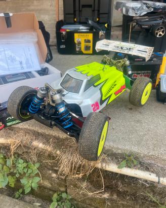 Modellino rc1/8 Buggy losi TLR 8Eight4.0E
