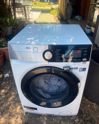 Lavatrice lava e asciuga 2 in 1 AEG 10kg A+++