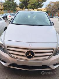 Mercedes perfette condizioni 