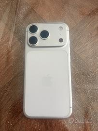 iPhone 17 Pro 256GB – pari al nuovo, batteria 100%