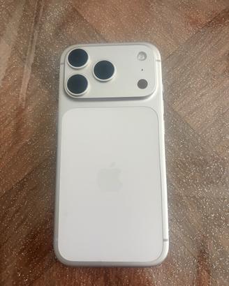 iPhone 17 Pro 256GB – pari al nuovo, batteria 100%