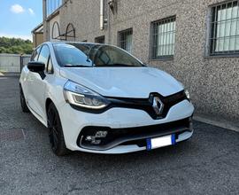 RENAULT Clio RS Trophy