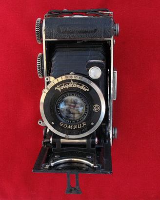 VOIGTLANDER INOS II con borsa pronto (1932)