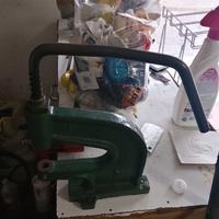 Torchietto per bottoni numero 3
