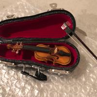 Violino in miniatura