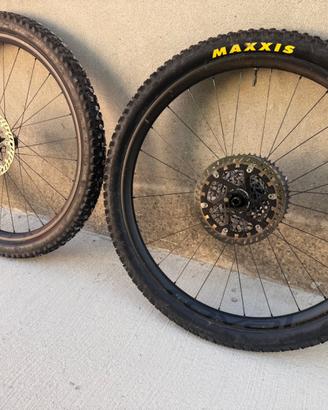 Cerchi ROVAL TRAVERSE CARBON 29”