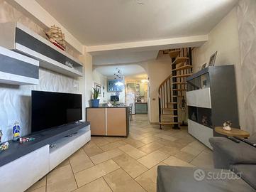 3 LOCALI A SANTA MARINELLA