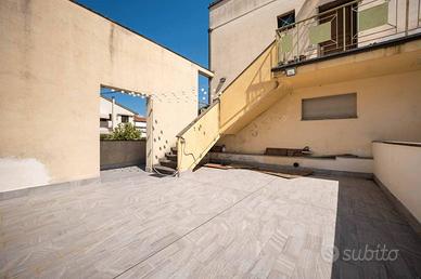 Appartamento di 67 m² con 3 locali e box auto a Ca