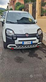 Auto pari al nuovo.