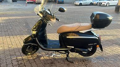 Scuter KEEWAY ISKIA 125