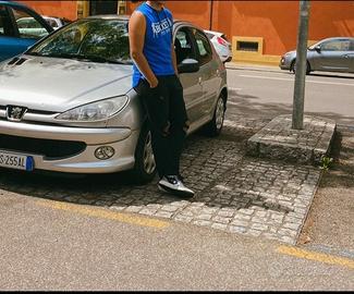 Peugeot 206 NEOPATENTATO