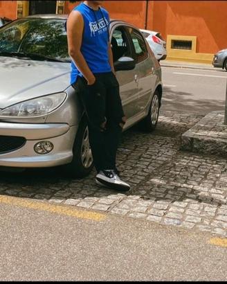 Peugeot 206 NEOPATENTATO