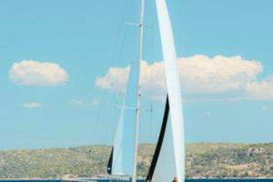 barca a vela Elan 45