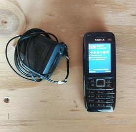 Nokia E51 con Caricabatteria