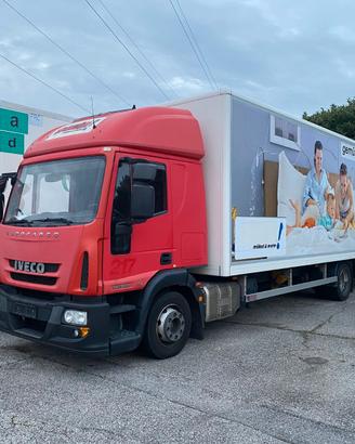 Iveco Eurocargo 120E22 furgonato per mobili