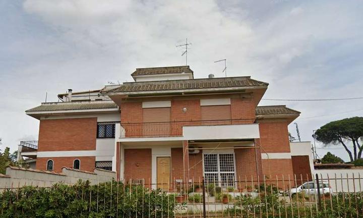 Complesso immobiliare a Ardea (RM)
