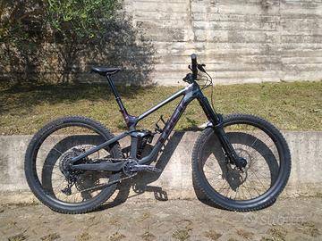 TREK SLASH 9.8 