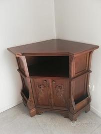 Mobile porta TV ad angolo