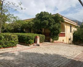 Villa indipendente contrada Albachiara
