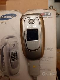 TELEFONINO SAMSUNG CON SPORTELLINO
