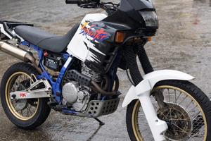 Honda Dominator NX 650