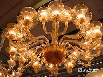 1930 Lampadario 24 luci Venini spruzzato oro