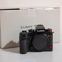 Panasonic Lumix S1R II – NUOVA – Garanzia – L-Moun