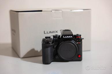 Panasonic Lumix S1R II – NUOVA – Garanzia – L-Moun