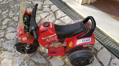 Moto elettrica Peg Perego Ducati Alice