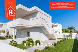 Attico / Mansarda di 70 m² con 2 locali a Lecce