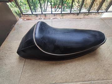 Sella Vespa 50 Piaggio originale e conservata