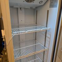 Vetrina frigo amitek ake 210 rg