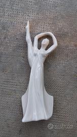 statuina francese di danzatrice,prima metà del'900