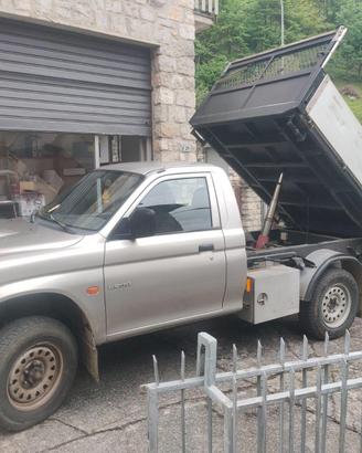 Mitsubishi l200 cassone ribaltabile
