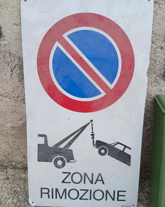 Cartello segnalazione