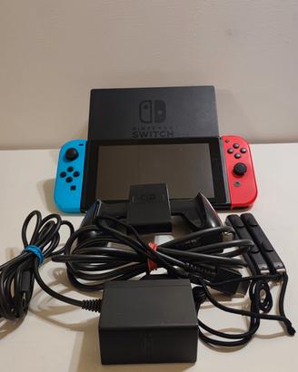 Nintendo Switch V1 completa di accessori e cavi - 