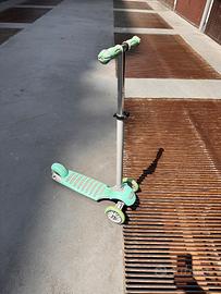 Monopattino bimbo bimba 3 Ruote 3-8 Anni verde