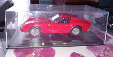 FERRARI SCALA 1/24 COLLEZIONE "LE GRANDI FERRARI"