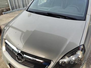 Cofano OPEL ZAFIRA del 2007