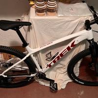 TREK X-Caliber 8 Crystal White 5259