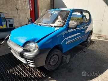 FIAT 600 2004