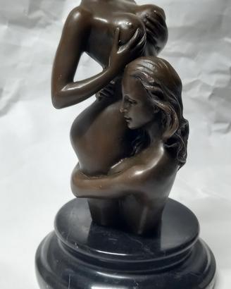 Scultura femminile in bronzo firmata Nick