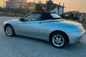 Alfa romeo spider 916