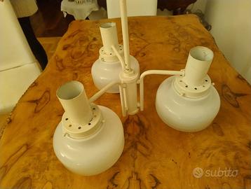 Lampadario anni 70 a tre luci
