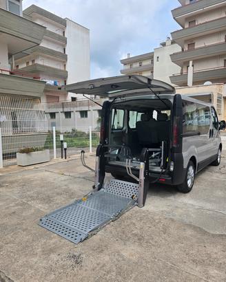 Nissan Primastar C29 - 6 POSTI CON PEDANA PER PERS