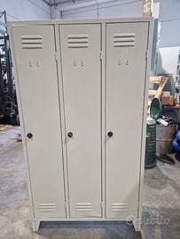 ARMADIETTO DA LAVORO