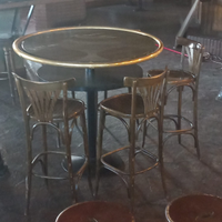 Arredamento per trattoria enoteche pub