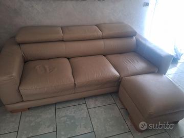 divano marrone 3 posti
