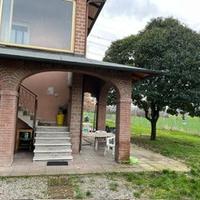 Canali-rivalta casa singola divisa in due unità